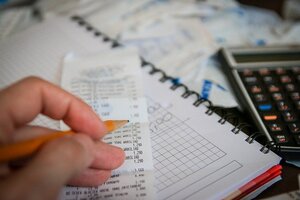 Edge Bookkeeping: A Regular Bookkeeping Review Helps Your Business